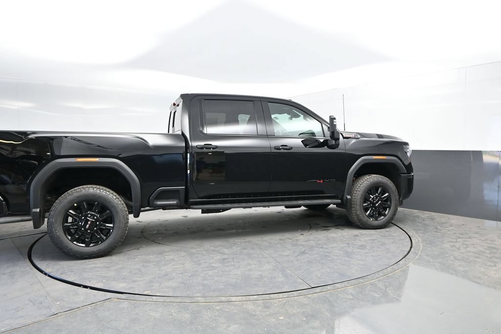 New 2026 GMC Sierra 2500 AT4 w/ AT4 Premium Plus Package AWD/4WD image 10
