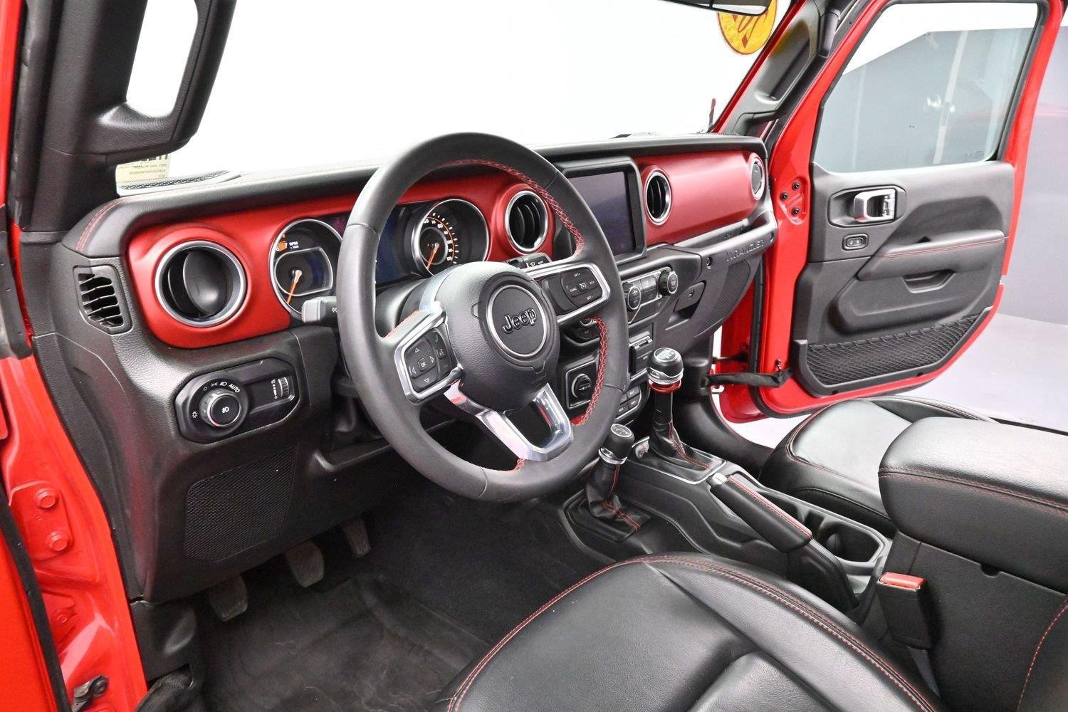 Used 2023 Jeep Wrangler Rubicon w/ Steel Bumper Group AWD/4WD image 15