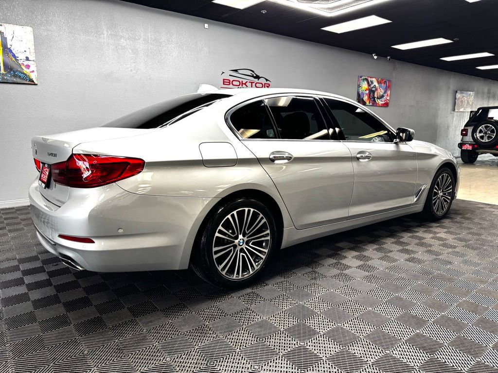 Used 2018 BMW 540i xDrive image 15