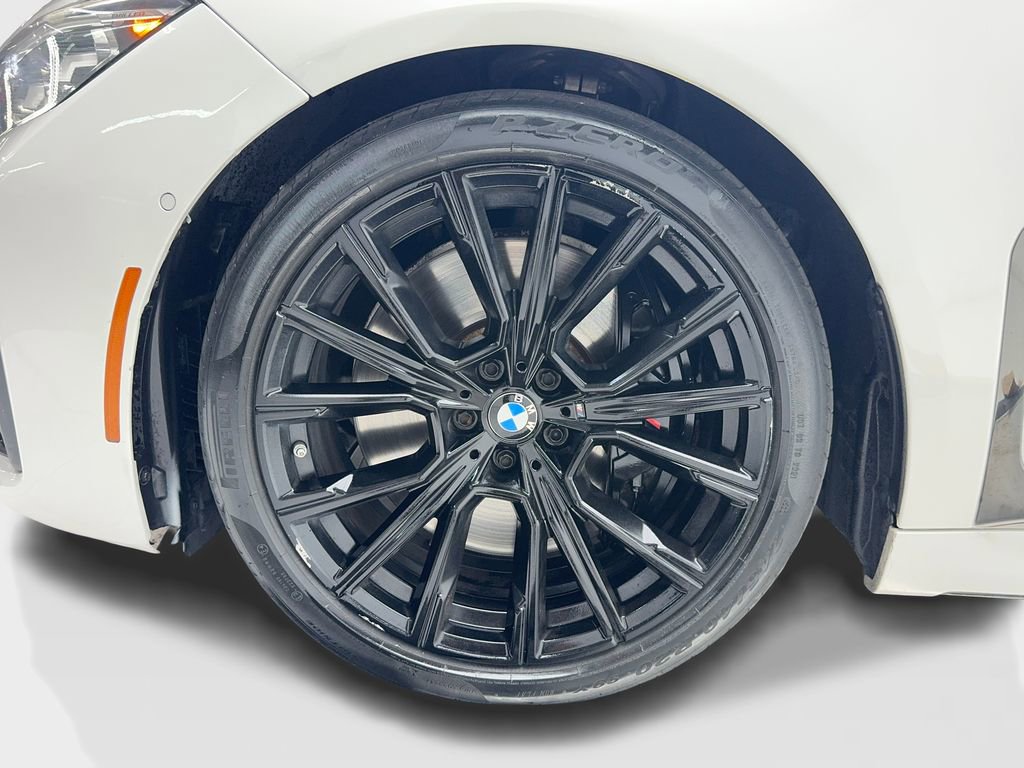 Used 2022 BMW 750i xDrive w/ Executive Package AWD/4WD image 47
