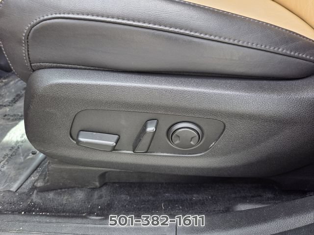 Used 2024 Kia Carnival LX FWD image 19