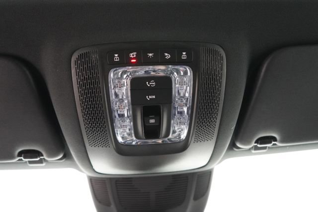 Used 2023 Mercedes-Benz GLS 450 4MATIC image 90