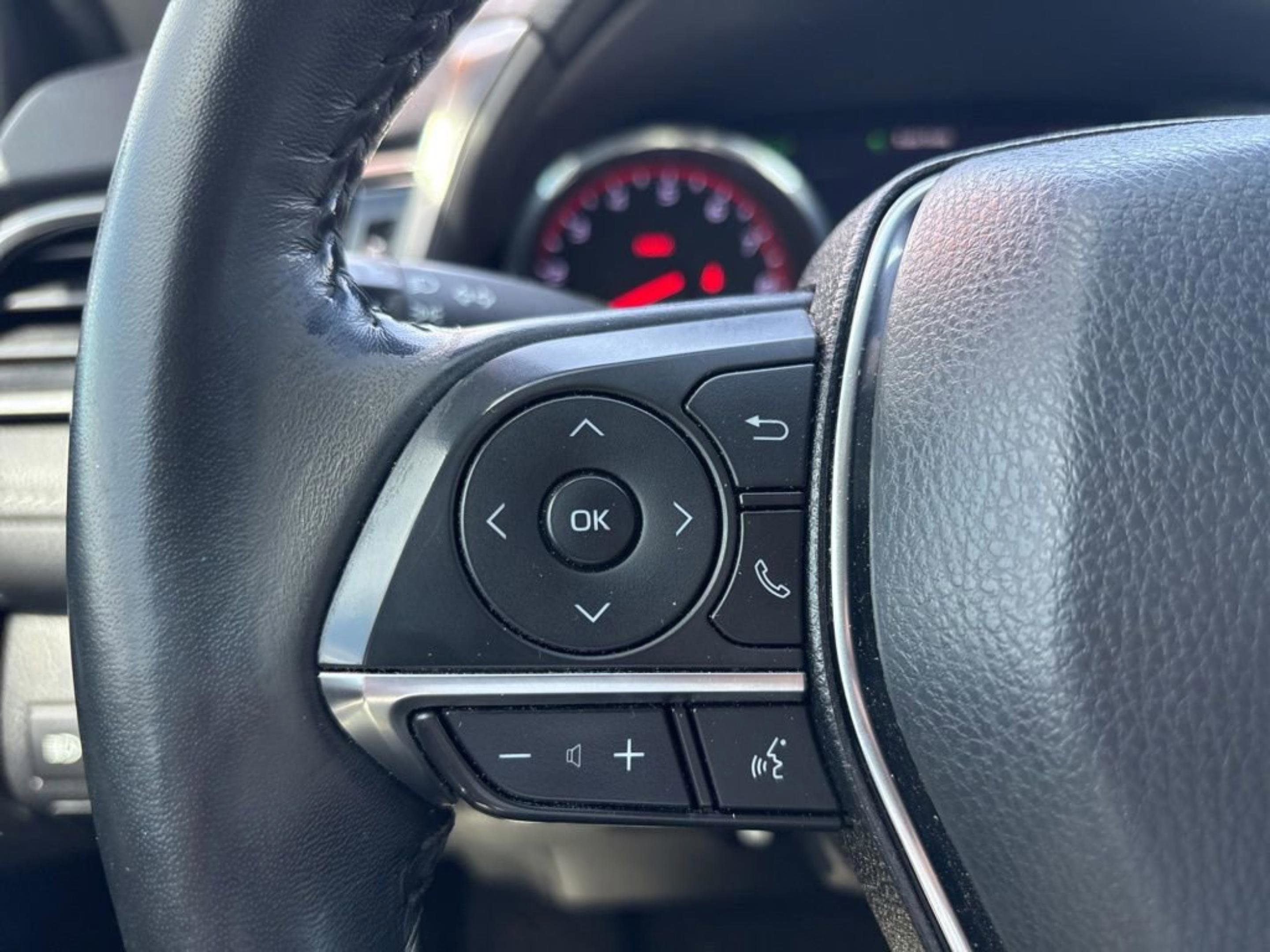 Certified 2020 Toyota Camry XSE FWD image 13