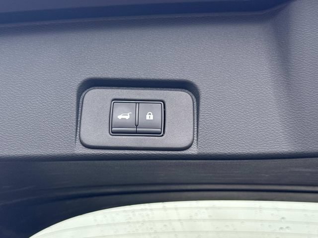 Certified 2026 Nissan Rogue Platinum w/ Platinum Premium Package AWD/4WD image 15
