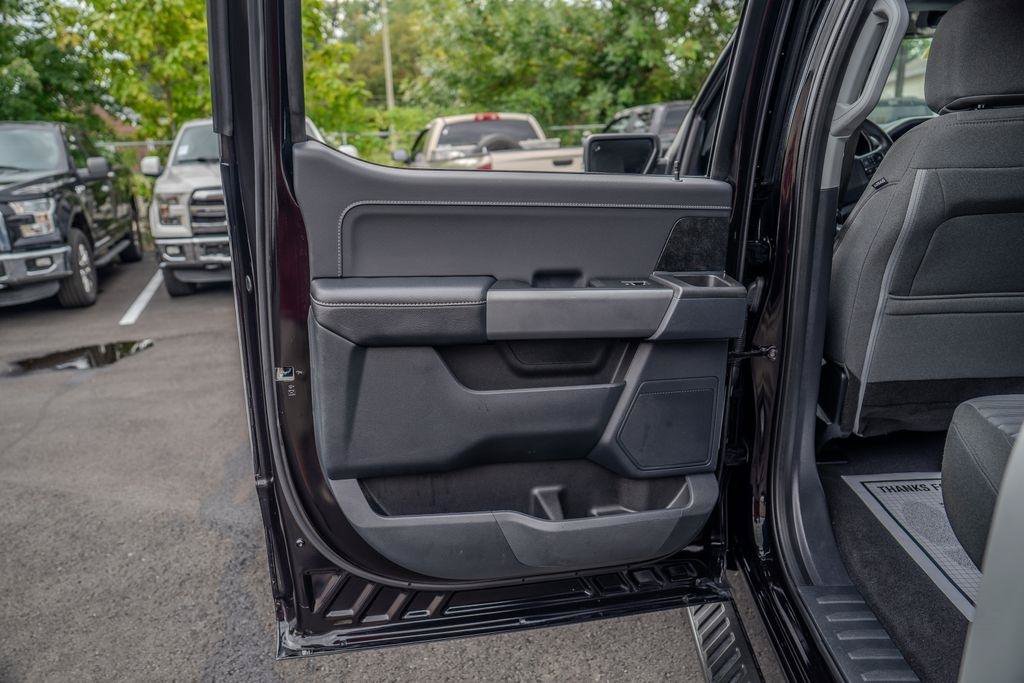 Used 2023 Ford F150 XLT w/ Equipment Group 302A High AWD/4WD image 15