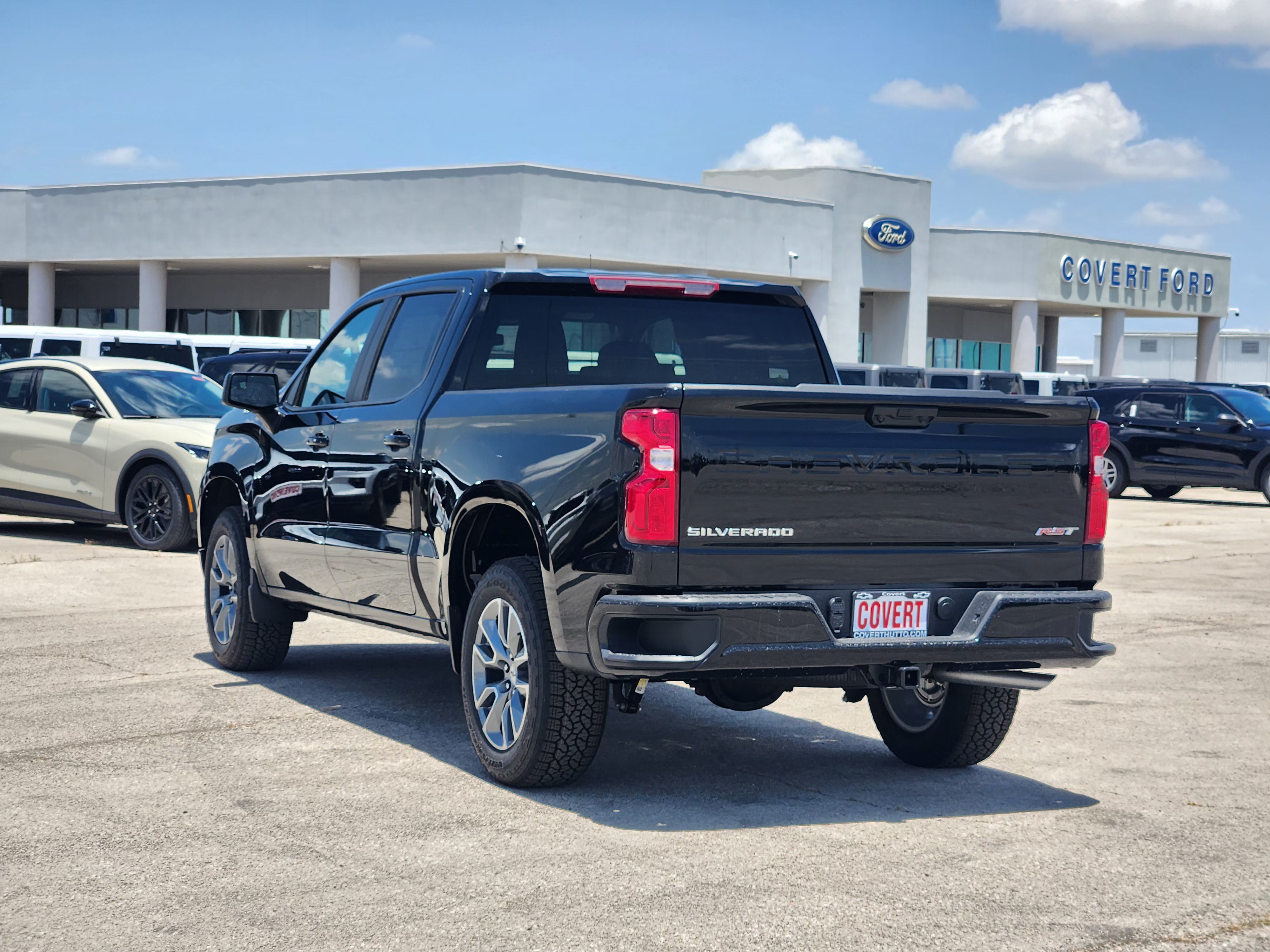 New 2026 Chevrolet Silverado 1500 RST RWD image 3