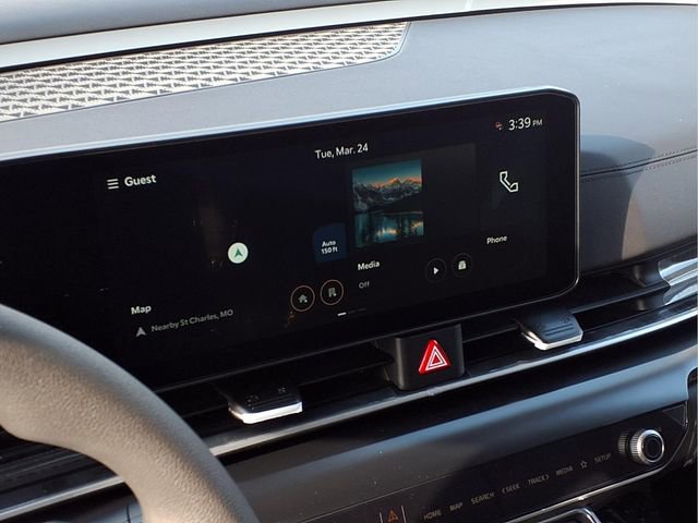 New 2026 Kia Carnival LX FWD image 5