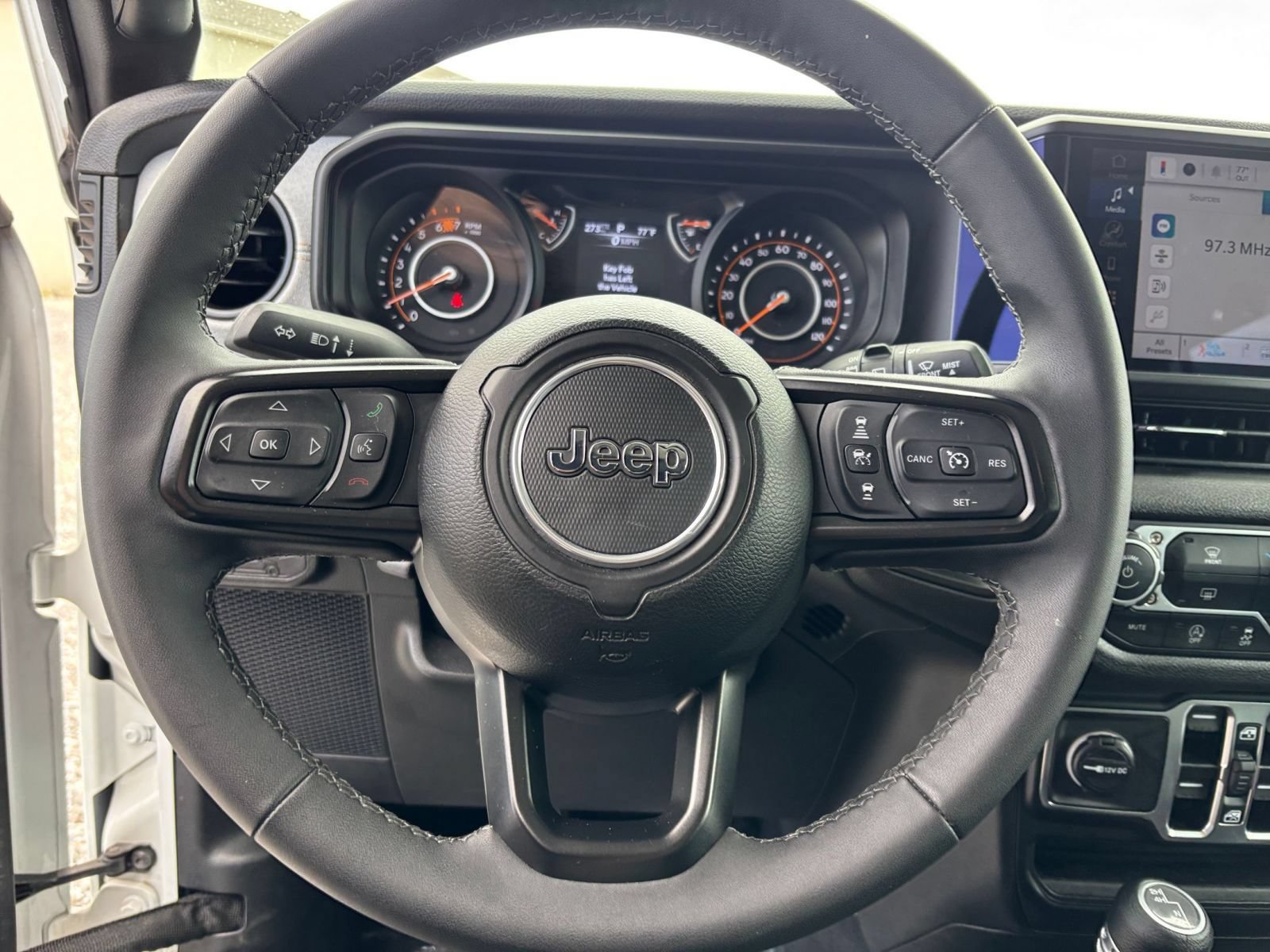 Used 2025 Jeep Wrangler Unlimited Sport AWD/4WD image 28