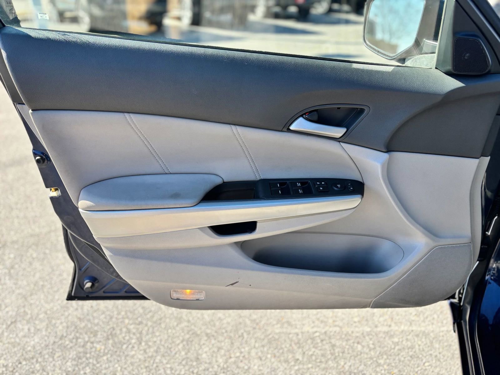 Used 2009 Honda Accord EX-L image 12