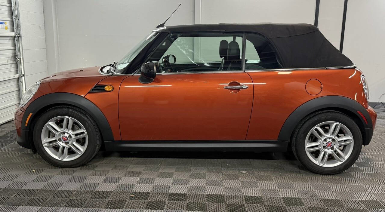 Used 2015 MINI Cooper Convertible image 7