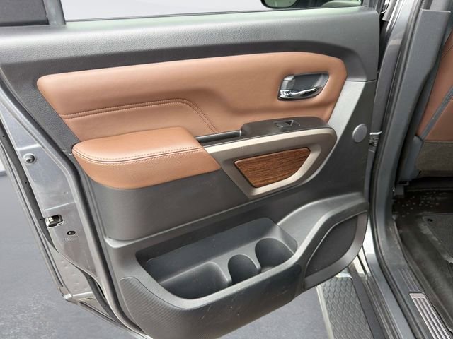 Used 2023 Nissan Titan Platinum Reserve w/ Moonroof Package image 13