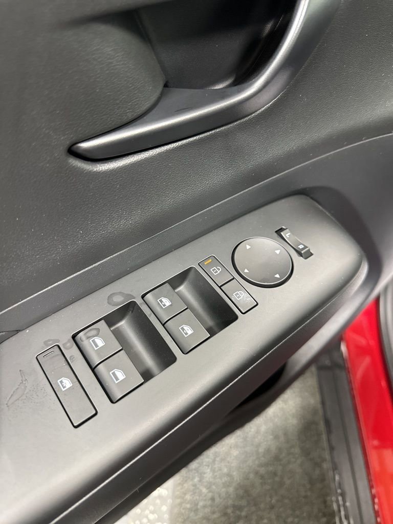 New 2025 Hyundai Kona SEL image 7