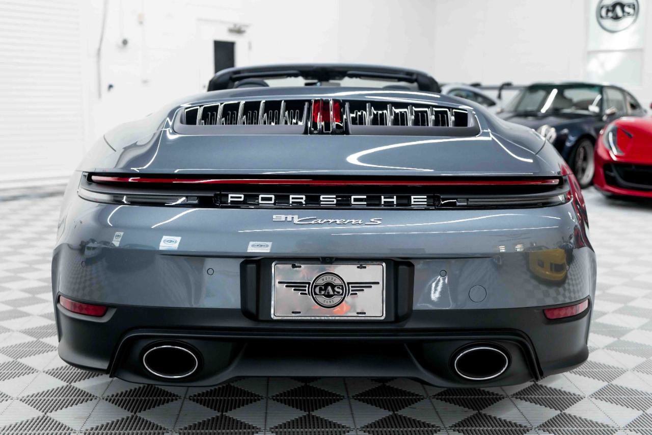 Used 2025 Porsche 911 Carrera S RWD image 8