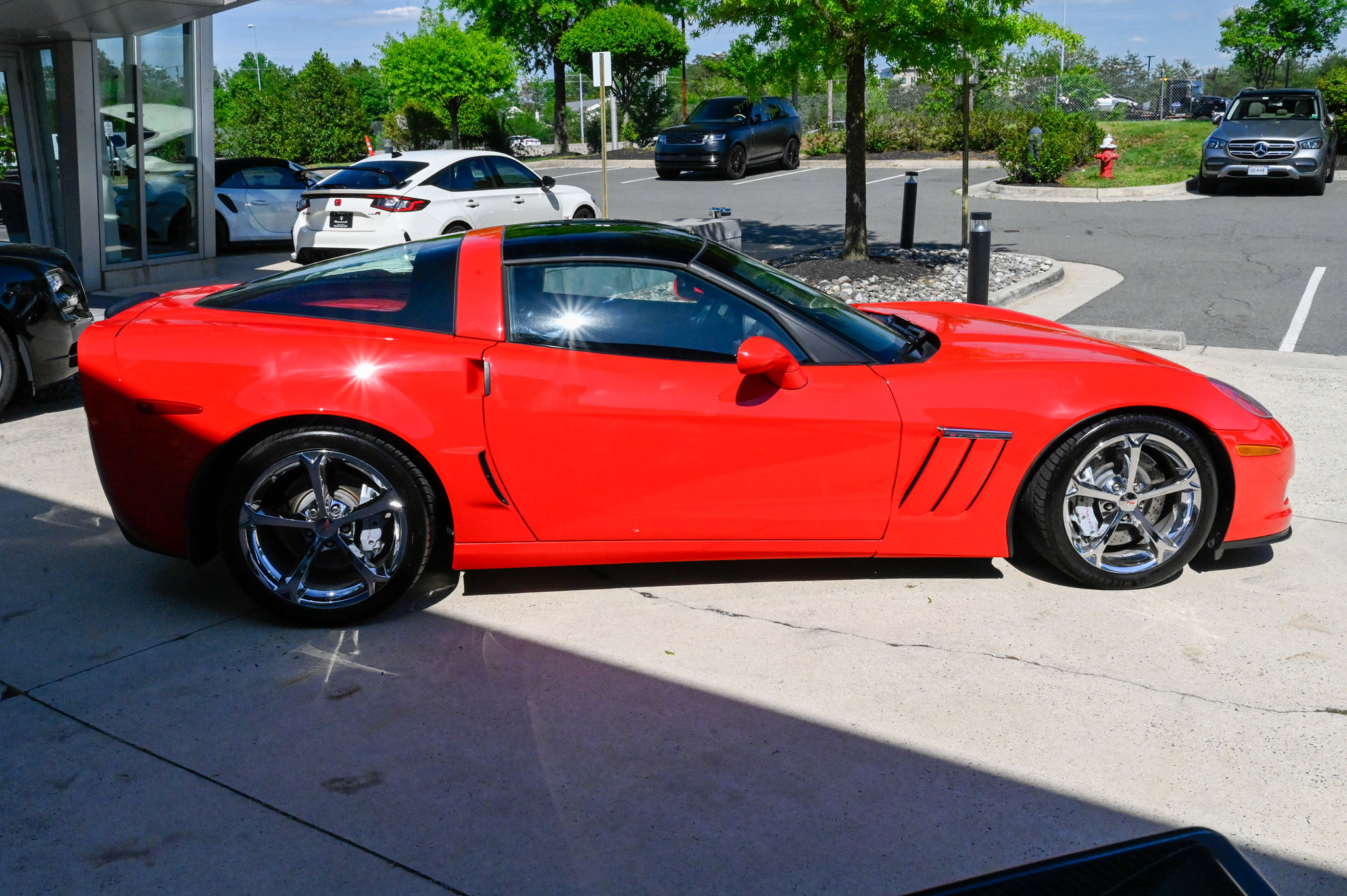 Used 2011 Chevrolet Corvette Grand Sport w/ Roof Package RWD image 4