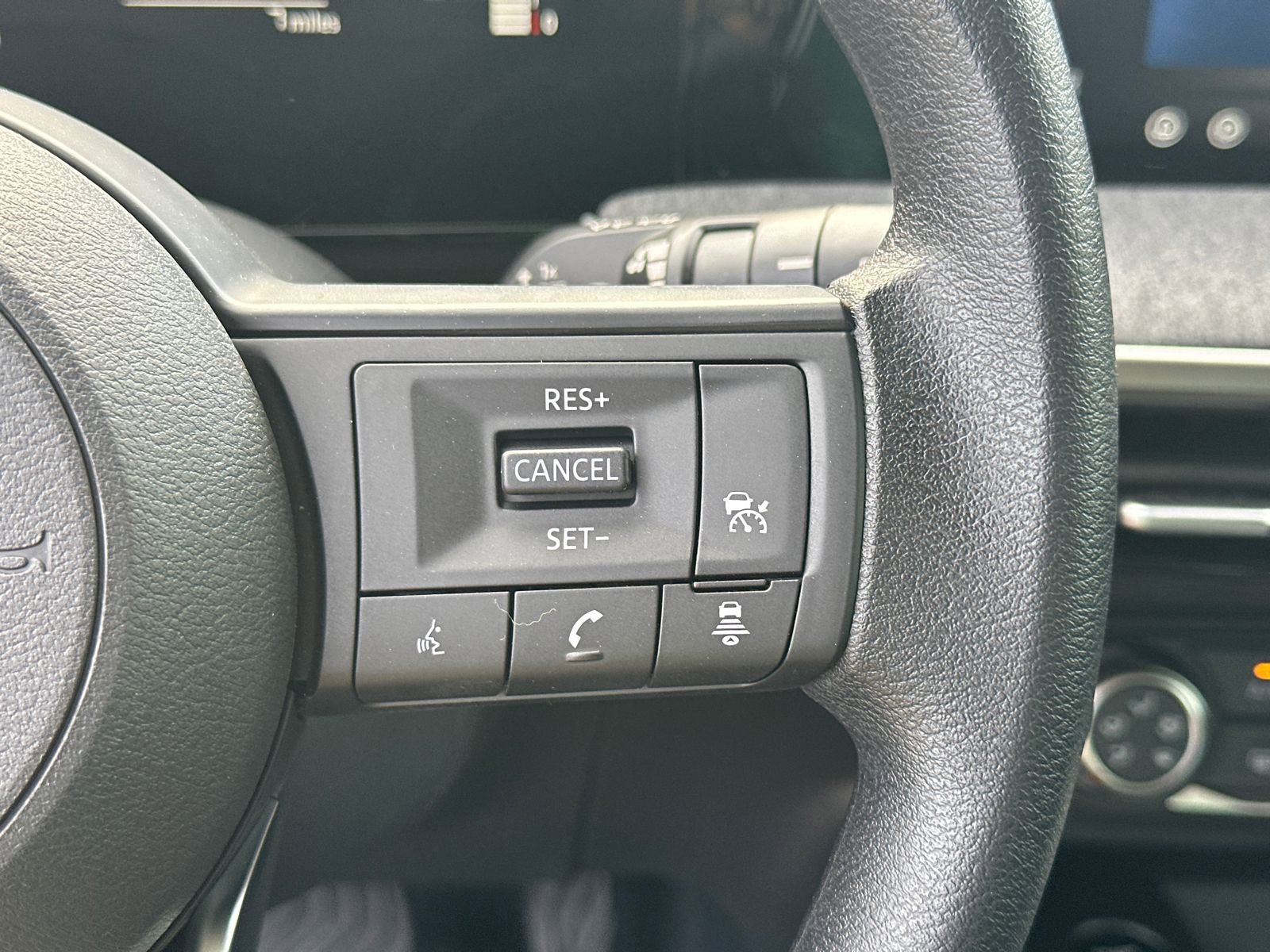 New 2026 Nissan Kicks S image 24