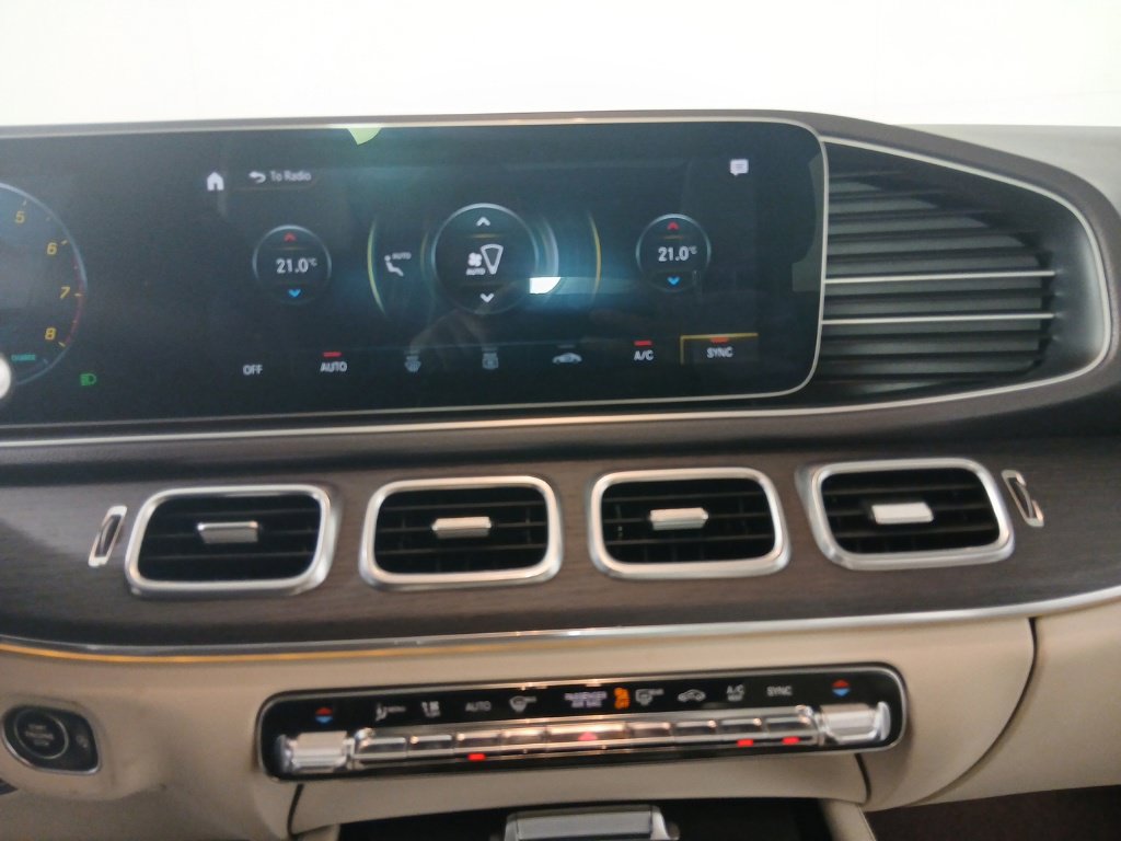 Used 2020 Mercedes-Benz GLE 450 4MATIC image 23