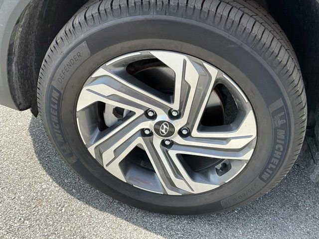 Used 2023 Hyundai Santa Fe SEL w/ Cargo Package image 14