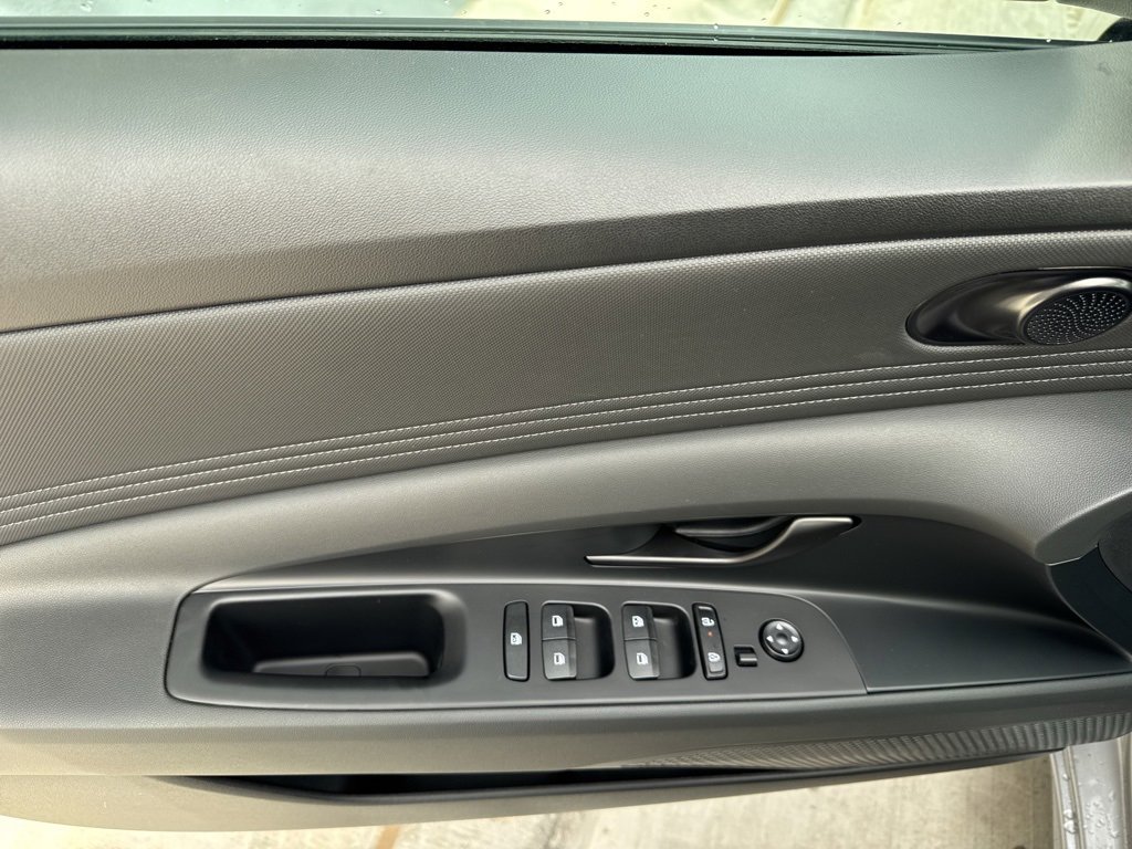 New 2026 Hyundai Elantra Sport image 17