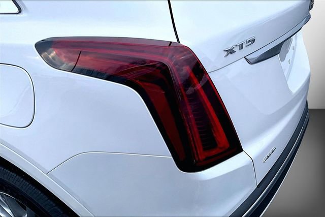 Used 2021 Cadillac XT5 Premium Luxury image 30