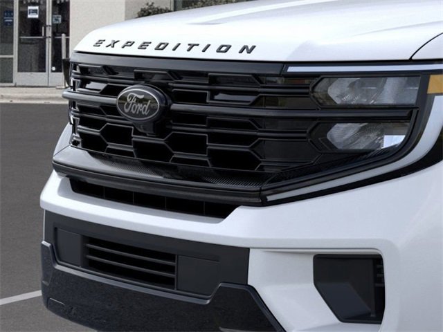 New 2025 Ford Expedition Platinum w/ Stealth Performance Package image 17