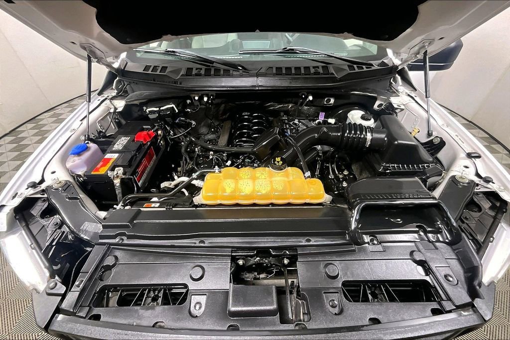 Used 2015 Ford F150 XL w/ Equipment Group 101A Mid image 9