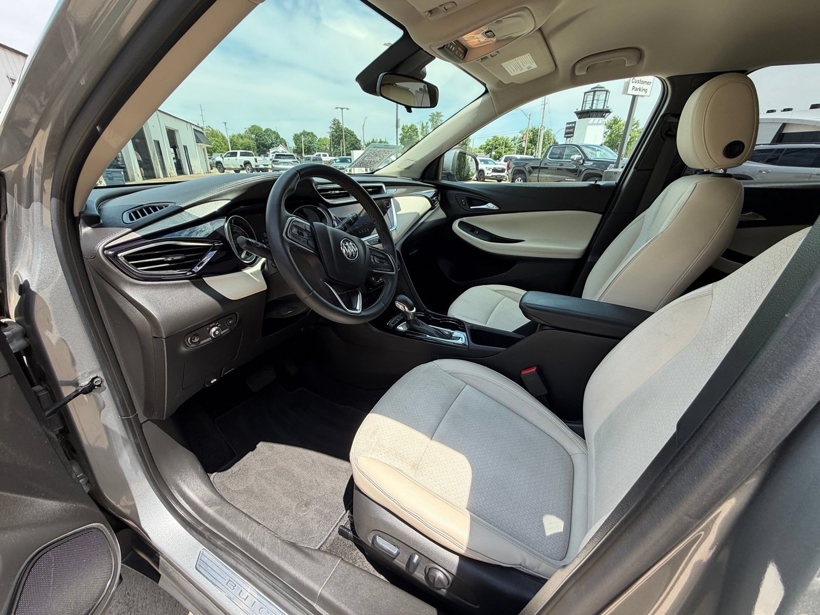 Used 2023 Buick Encore GX Preferred w/ Cold Weather Comfort Package FWD image 10