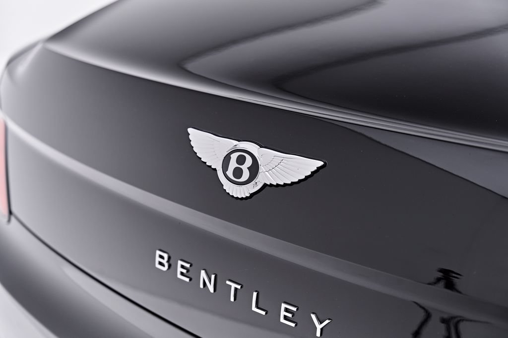 Used 2022 Bentley Flying Spur V8 AWD/4WD image 23
