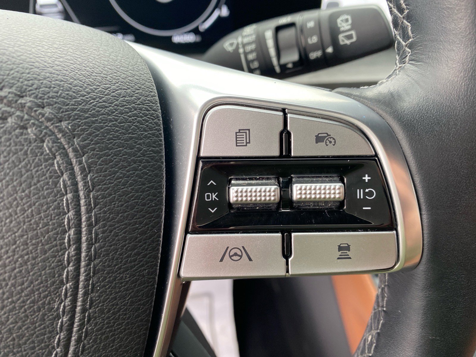 Certified 2023 Kia Telluride SX X-Line image 19