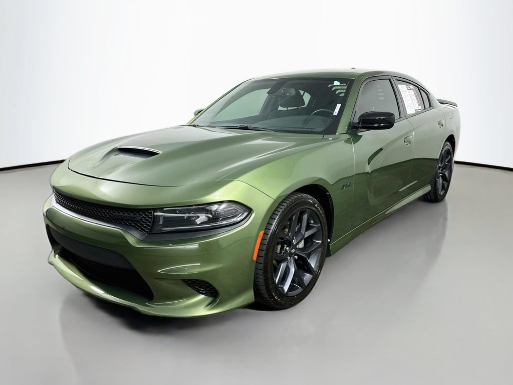 Used 2023 Dodge Charger R/T w/ Blacktop Package RWD image 3