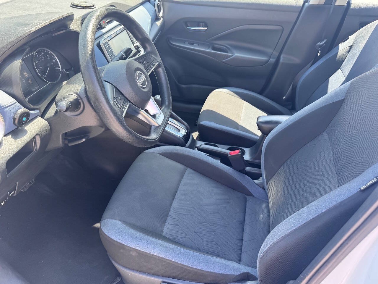 Used 2023 Nissan Versa SV FWD image 13