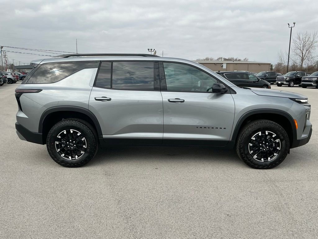 New 2026 Chevrolet Traverse Z71 w/ Driver Confidence Package image 2