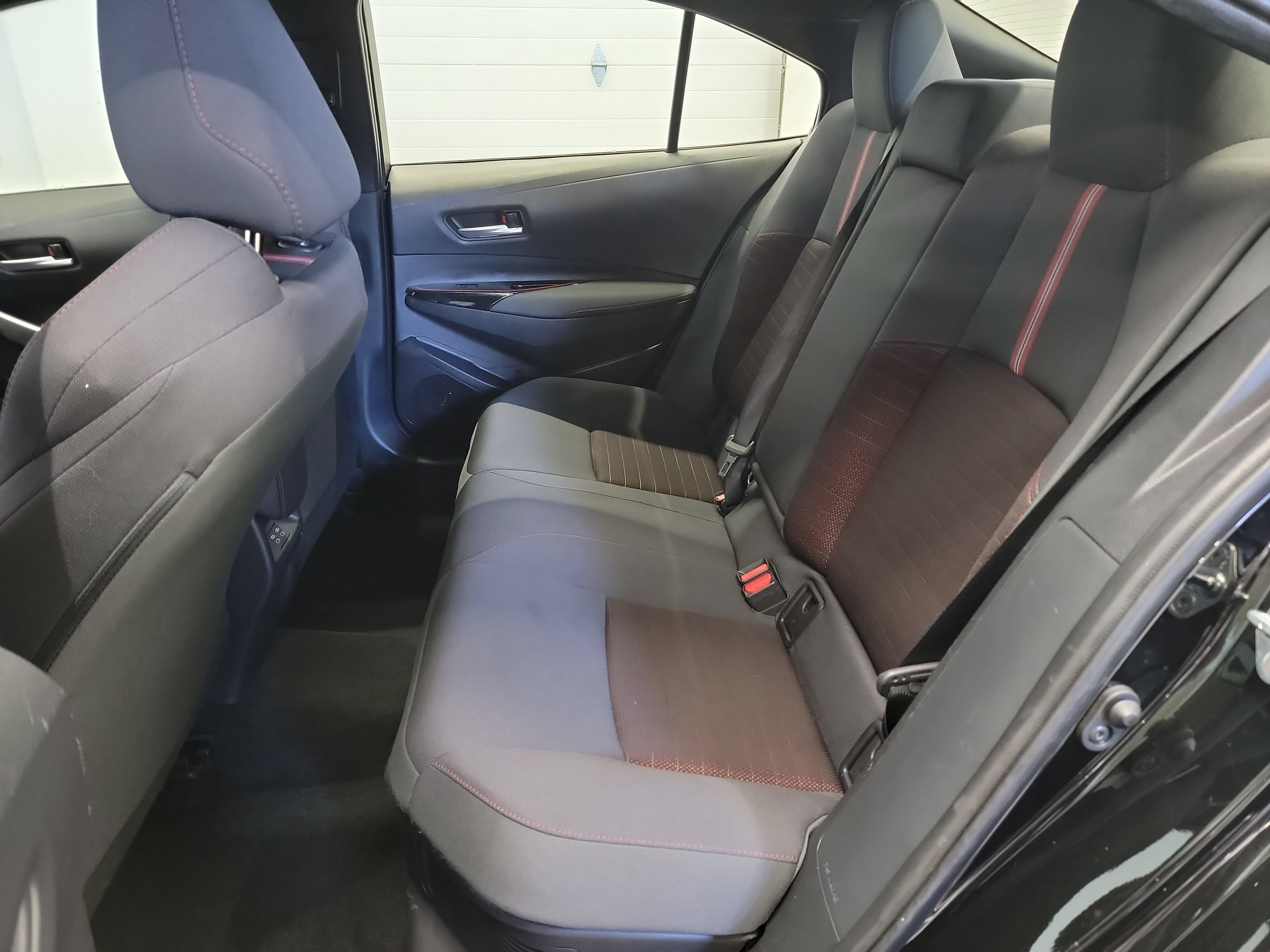Used 2023 Toyota Corolla SE FWD image 27