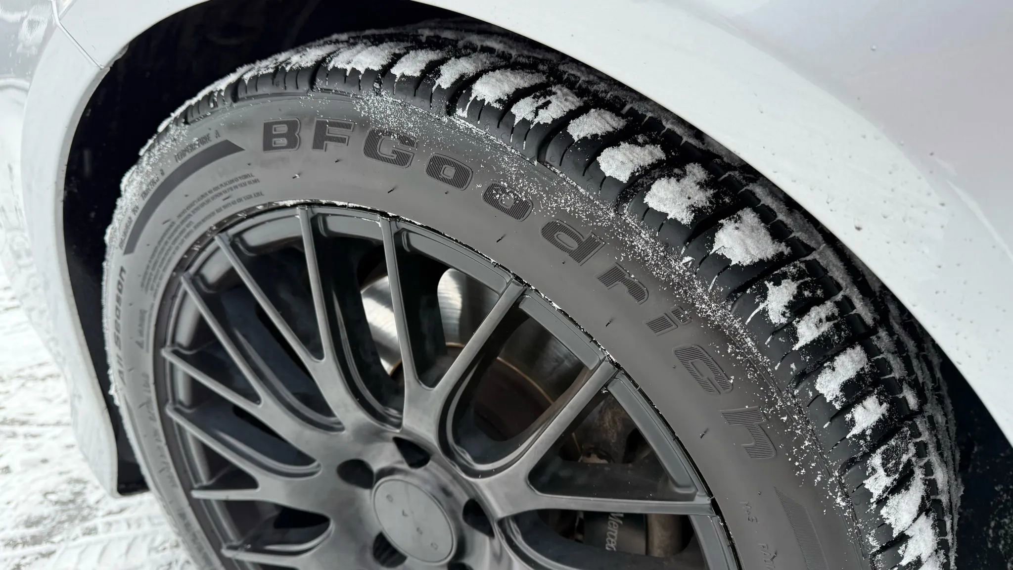 Used 2016 Mercedes-Benz E 350 4MATIC Wagon w/ Premium Package image 16