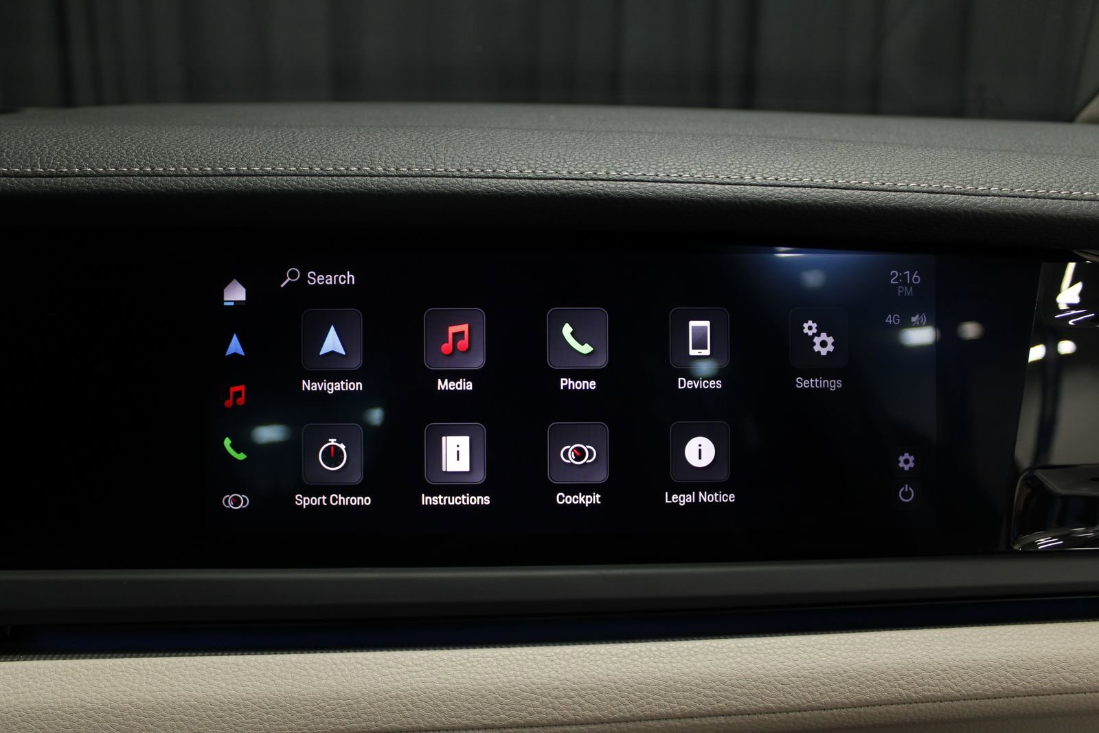 Used 2025 Porsche Panamera 4 image 41