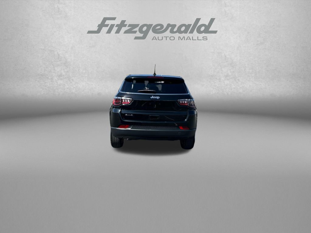 Used 2023 Jeep Compass Sport AWD/4WD image 6