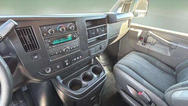Used 2024 GMC Savana 2500 w/ Driver Convenience Package RWD image 24