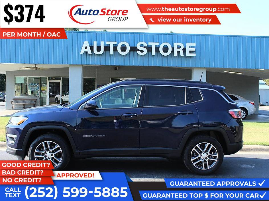 Used 2017 Jeep Compass Latitude w/ Cold Weather Group AWD/4WD image 1