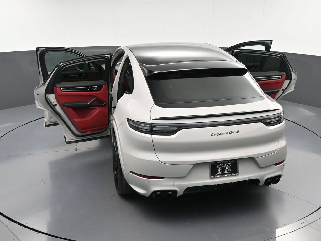 Certified 2023 Porsche Cayenne GTS AWD/4WD image 34