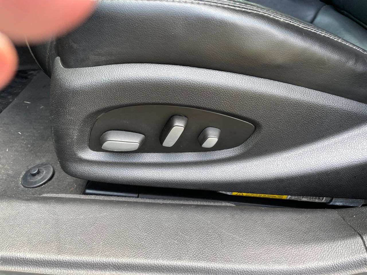 Used 2014 Cadillac XTS w/ Rear Seat Comfort Package image 14