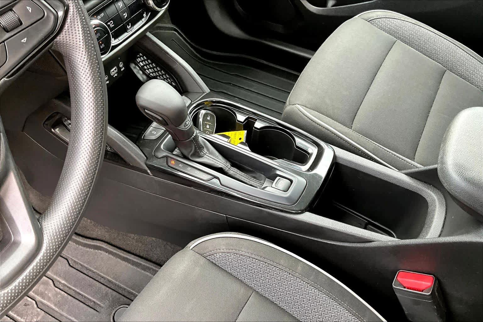 Used 2021 Chevrolet TrailBlazer LT w/ Convenience Package FWD image 17