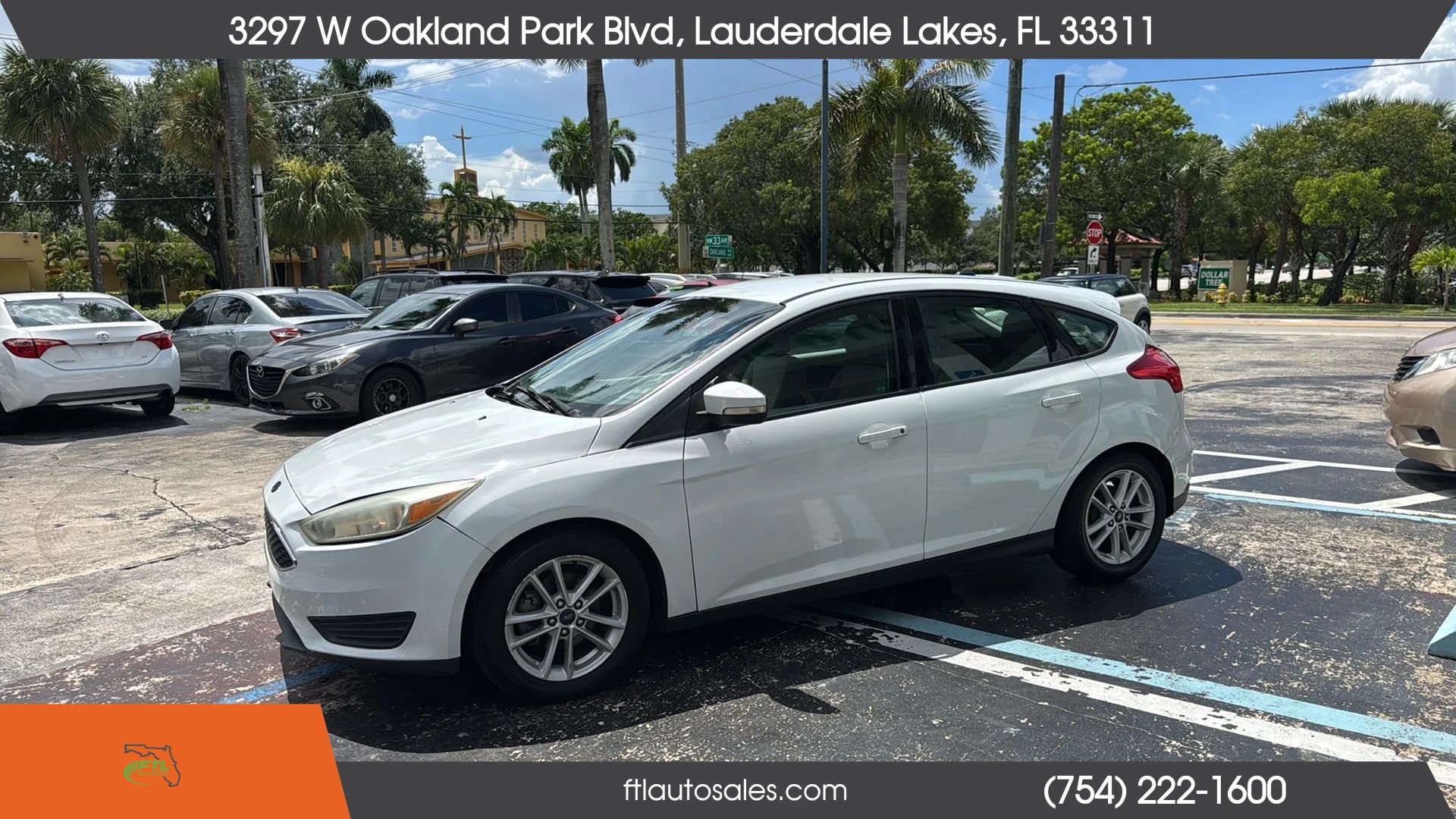 Used 2016 Ford Focus SE FWD image 4