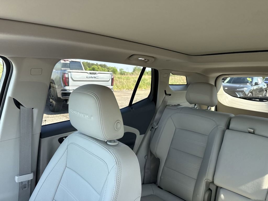 Certified 2024 GMC Terrain Denali w/ Black Diamond Edition image 10