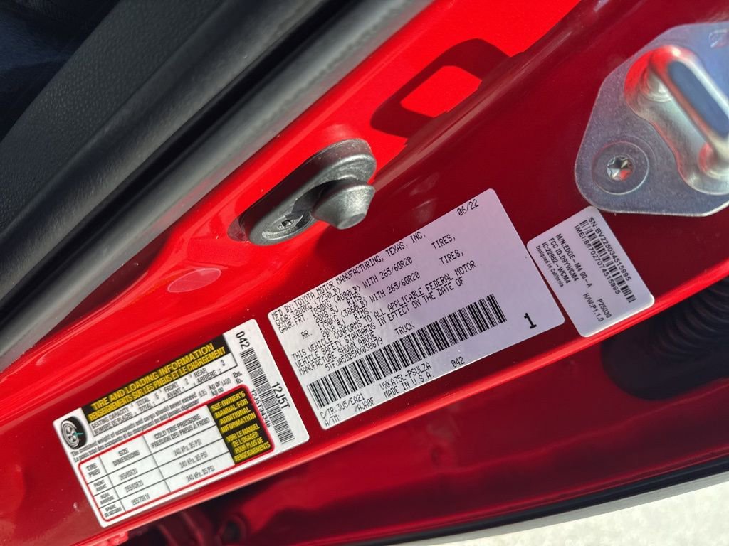 Used 2022 Toyota Tundra Limited w/ TRD Off-Road Package image 40