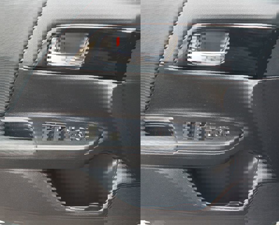 Used 2016 Honda Accord LX image 25