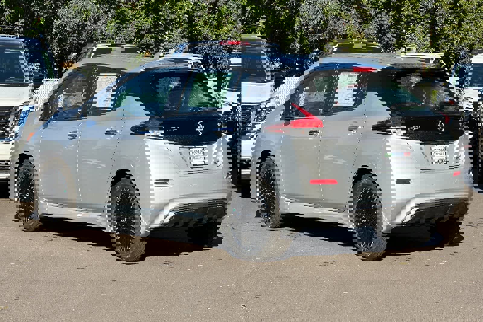 New 2025 Nissan Leaf SV Plus image 6