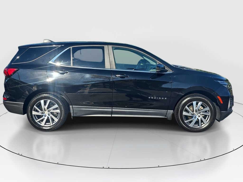 Used 2022 Chevrolet Equinox LT FWD image 4