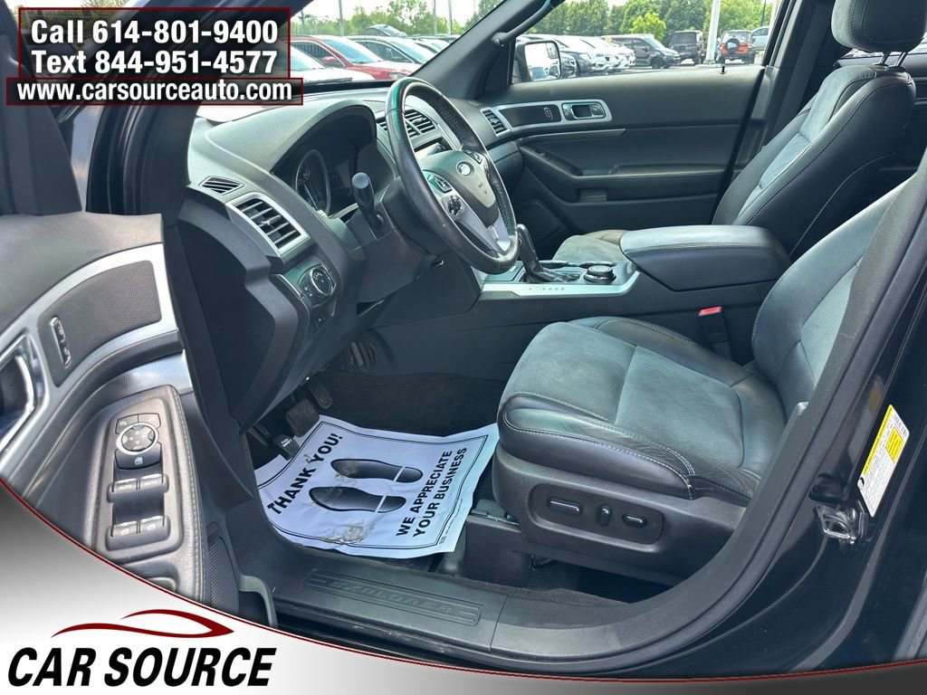 Used 2015 Ford Explorer XLT w/ Equipment Group 202B AWD/4WD image 8