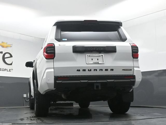 Used 2025 Toyota 4Runner TRD Off-Road Premium AWD/4WD image 55