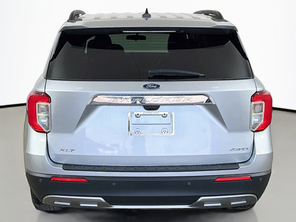 Used 2023 Ford Explorer XLT w/ Equipment Group 202A AWD/4WD image 13