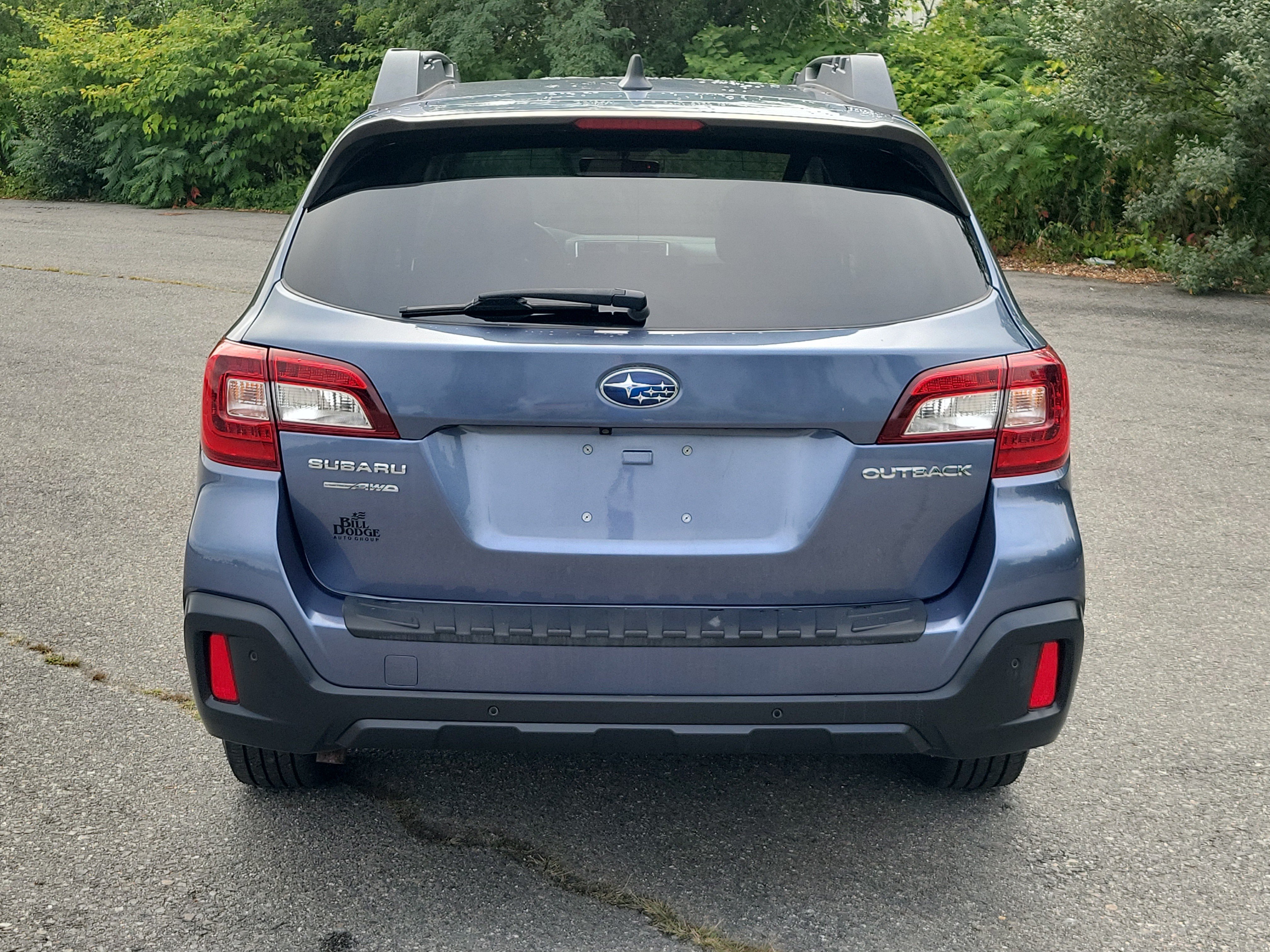 Used 2018 Subaru Outback 2.5i Limited AWD/4WD image 6